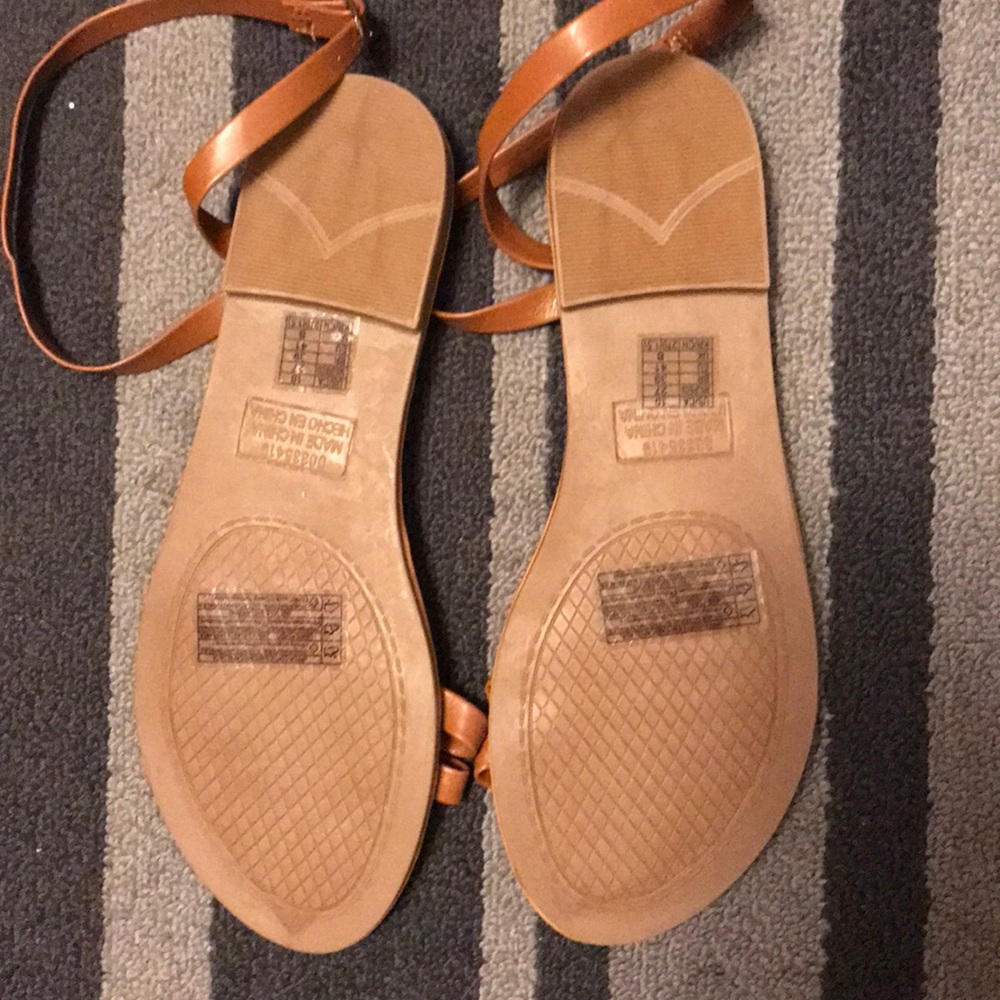 NWOT Tan Double Wrapped ankle Sandals - Picture 2 of 4
